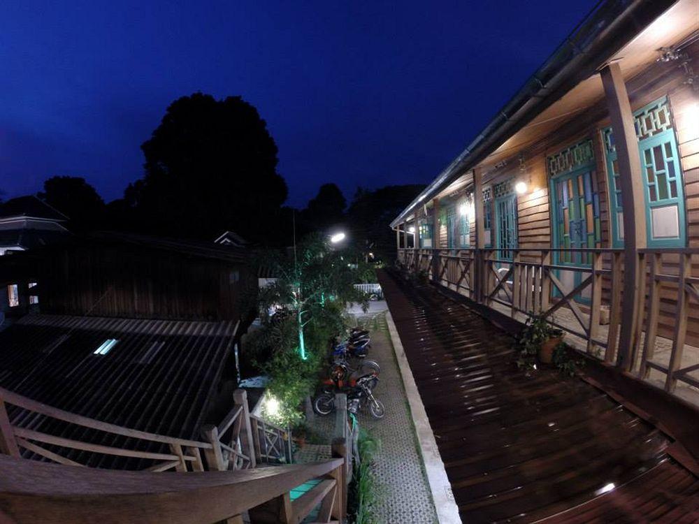 Hostel Huan Saran Pai Exterior foto