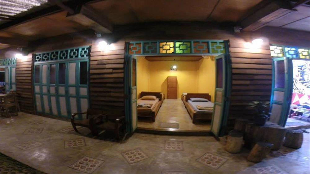 Hostel Huan Saran Pai Exterior foto