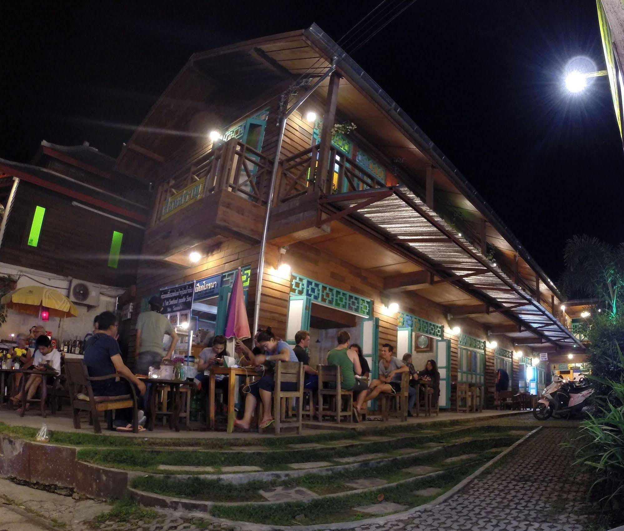Hostel Huan Saran Pai Exterior foto