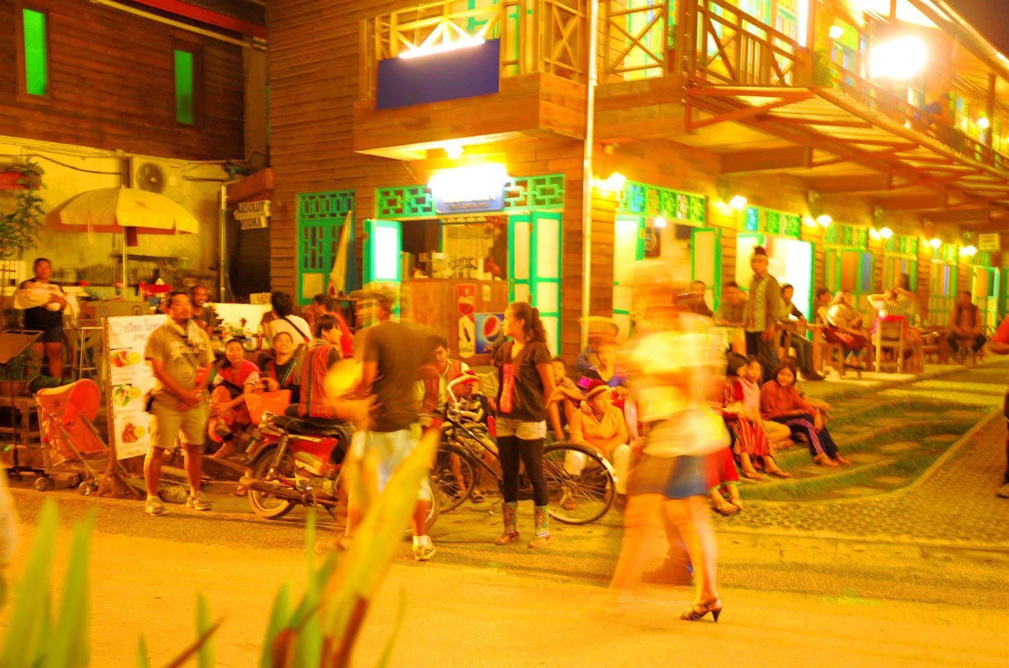 Hostel Huan Saran Pai Exterior foto
