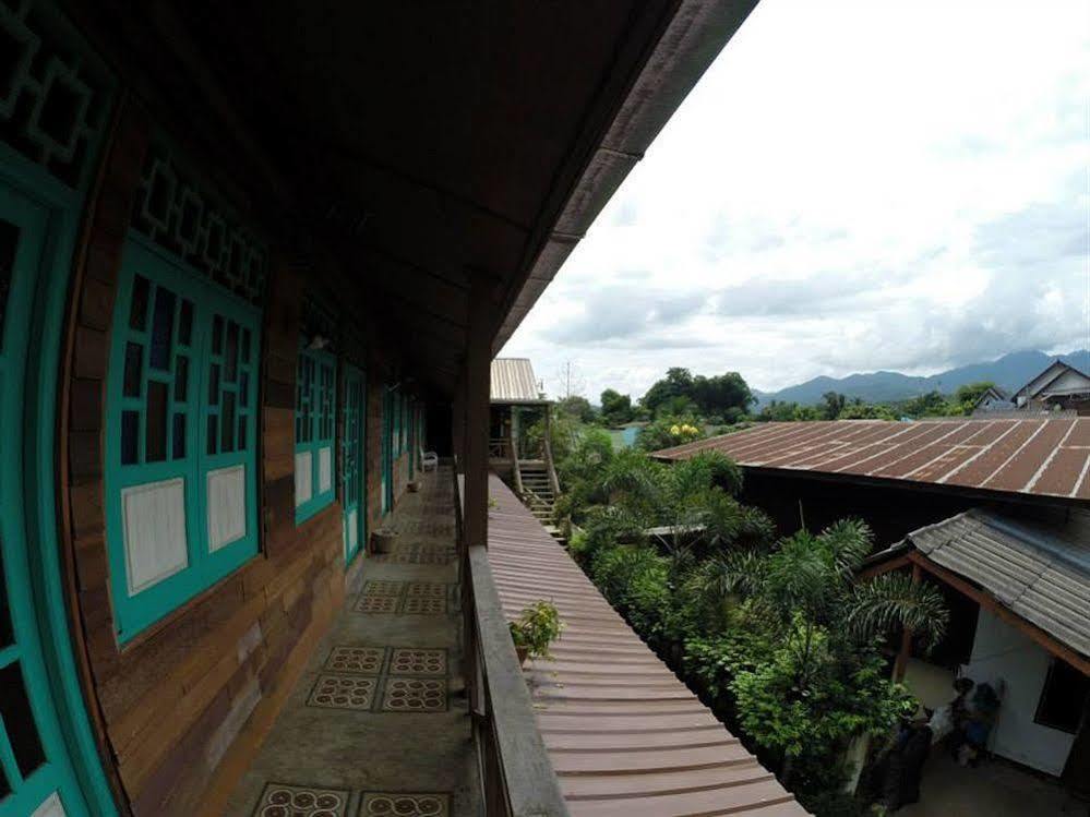 Hostel Huan Saran Pai Exterior foto